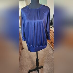New Xhilaration blue blouse